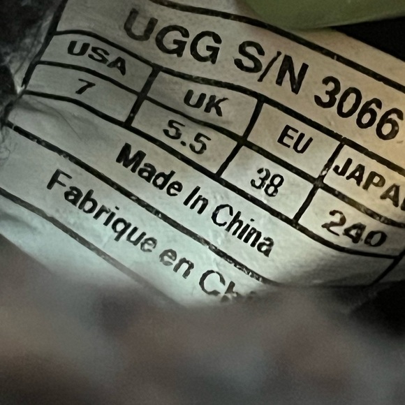 UGG classic cardy argyle knit black boot fold over Women Sz 7 Comfy - Picture 7 of 9